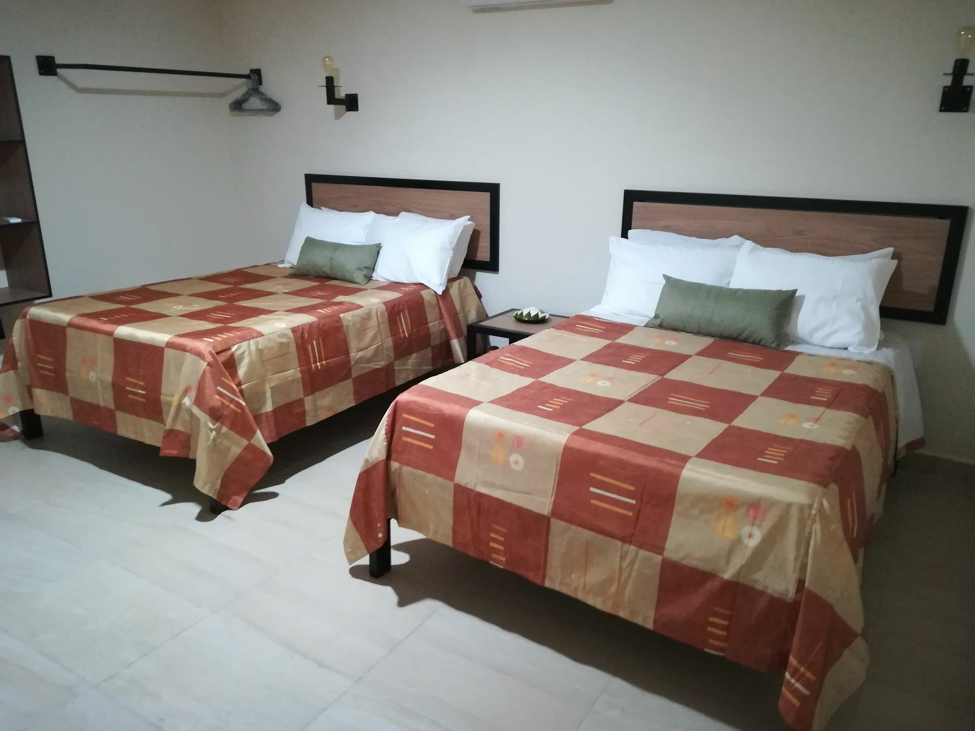 Brisas 10 Beachside Suites Cancún Exterior foto